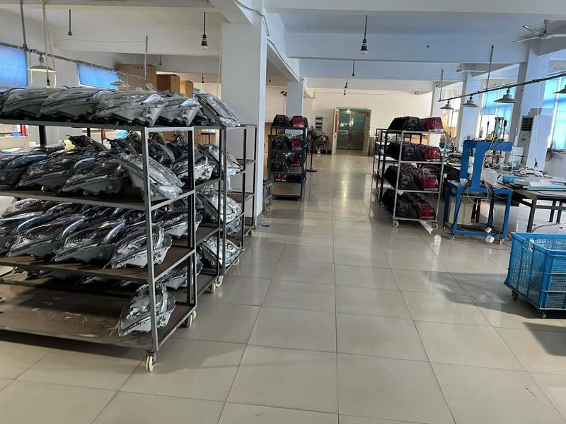 Yimi (Guangzhou) Automotive Parts Co, Ltd خط تولید تولید کننده