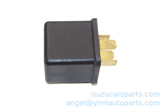 قطعات الکتريکي خودروي ايسوزو 700P 4HK1 رله کلاچ 8972385401