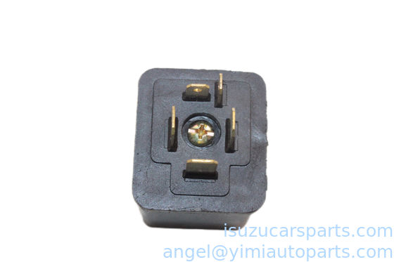 قطعات الکتريکي خودروي ايسوزو 700P 4HK1 رله کلاچ 8972385401