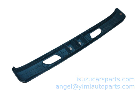 ايزوزو NPR71 BUMPER FRT CENTER 8979990131