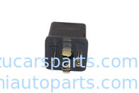 قطعات الکتريکي خودروي ايسوزو 700P 4HK1 رله کلاچ 8972385401